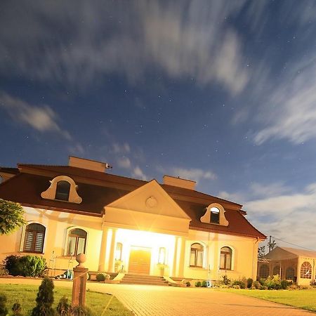 Prestige Bed & Breakfast Wierzchowisko Eksteriør bilde